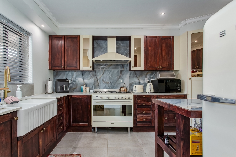 3 Bedroom Property for Sale in Pearl Valley at Val de Vie Western Cape